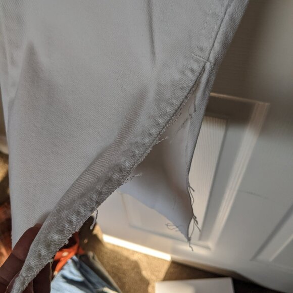 High Waisted Flare White Jeans = Never Worn - Tags Attached - Picture 2 of 5